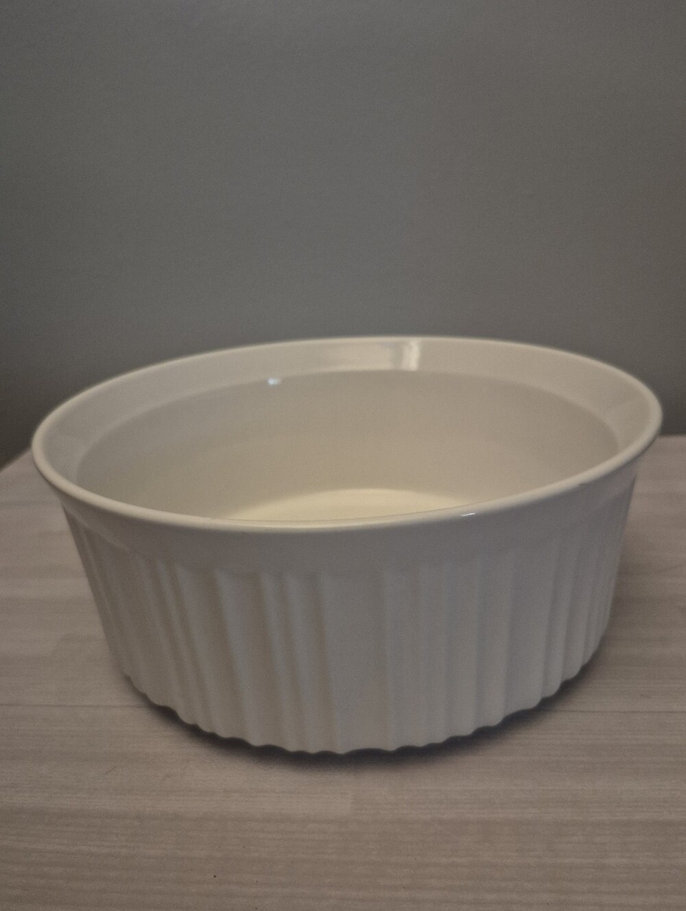 Corningware Ivory Fluted Round Bakeware
